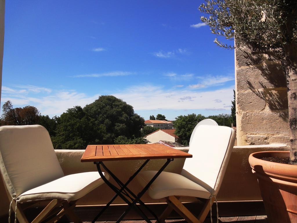Les Toits D'Uzes Apartment Exterior foto
